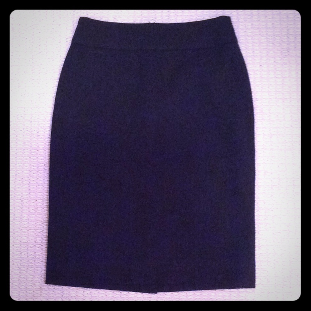 Banana Republic black pencil skirt Size 0 - EUC